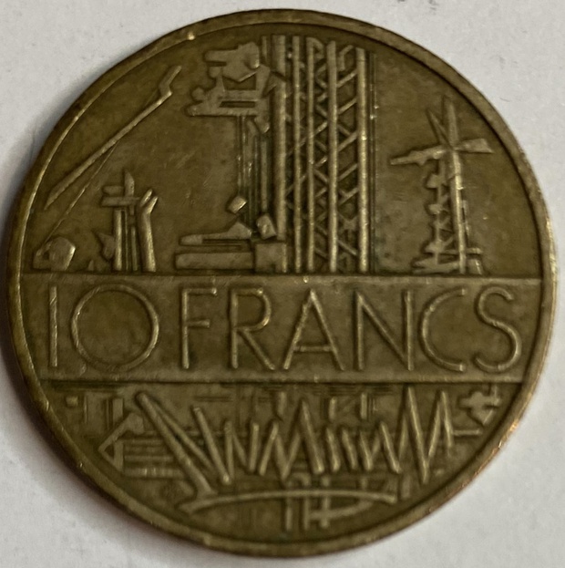 Иностранная монета Франция 10 франков 1976 год