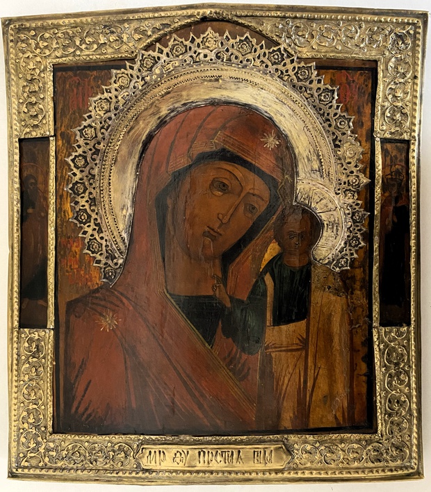 Икона Казанская Богородица в шикарном прорезном окладе 19 век