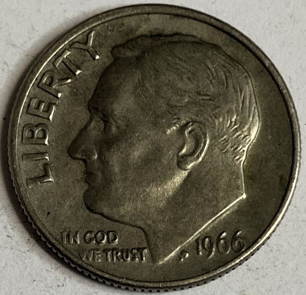 Иностранная монета США 10 центов 1966 год Америка