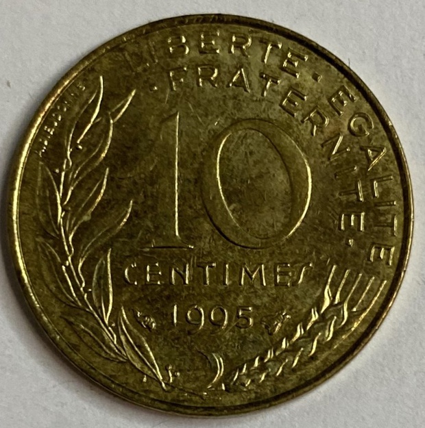 Иностранная монета 10 сантимов Франция 1995 год