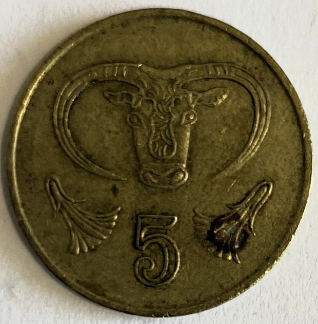 Иностранная монета Кипр 5 центов 1993 год Бык