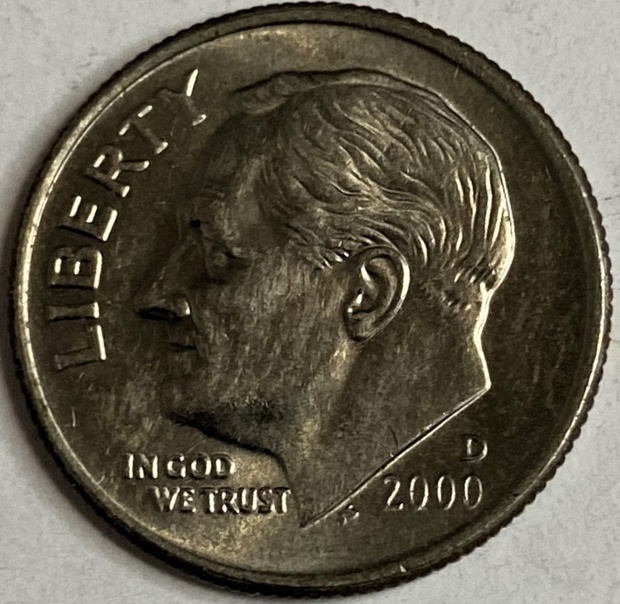 Иностранная монета США 10 центов 2000 год Америка