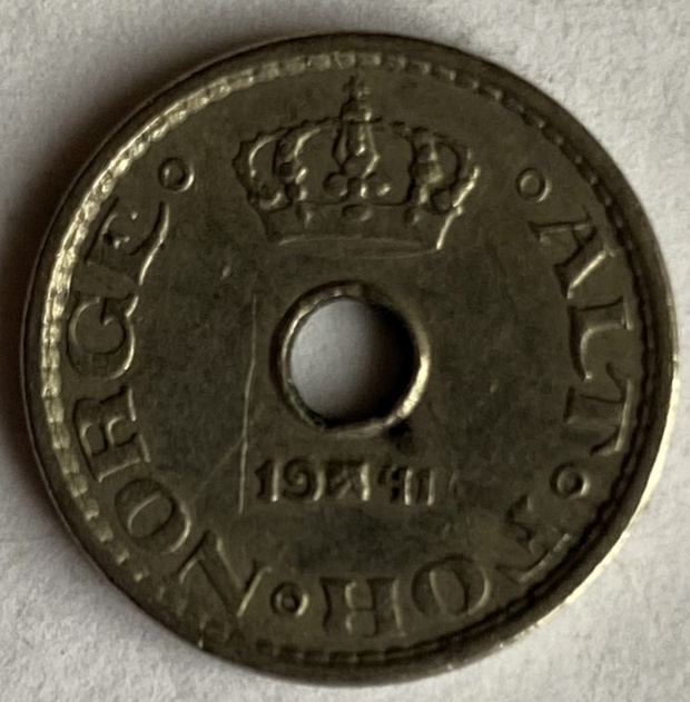 Иностранная монета Норвегия 10 Оре 1941 год