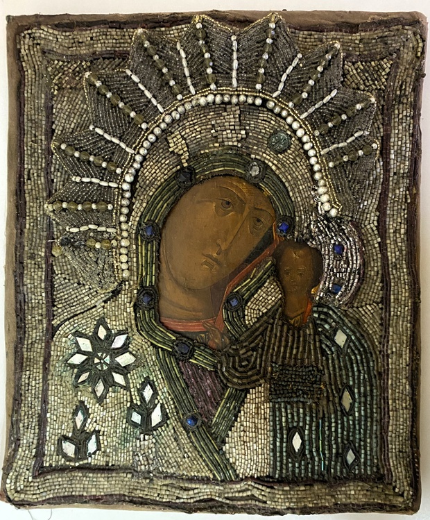 Казанская Богородица в шитой бисерной ризе 19 век не вскрывалась