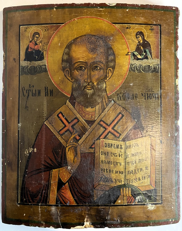 Икона святой Николай Угодник под родной олифой 19 век