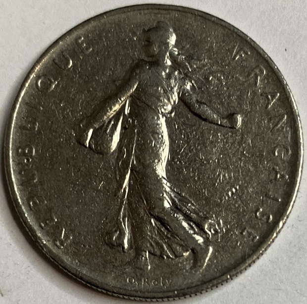 Иностранная монета 1 франк Франция 1961 год